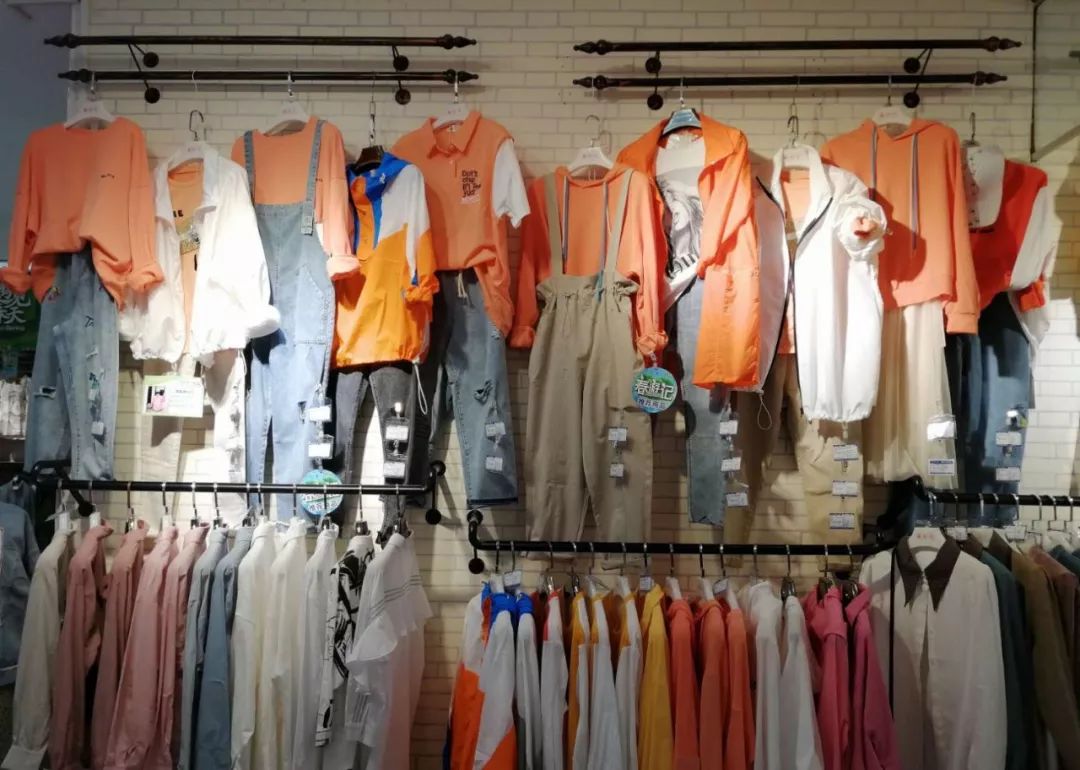 新時(shí)代商廈｜春季出游 當(dāng)然要打扮的美美噠！